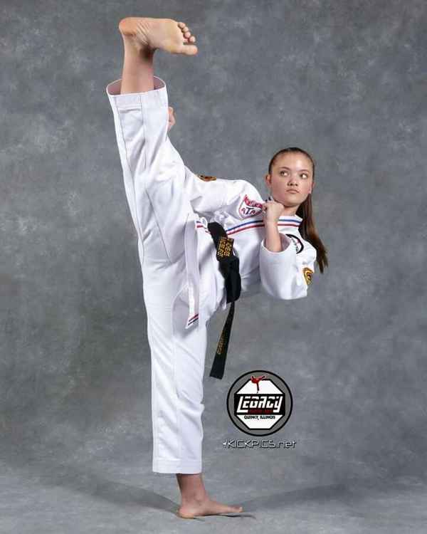 Karate Yoko Geri or side kick in martial arts